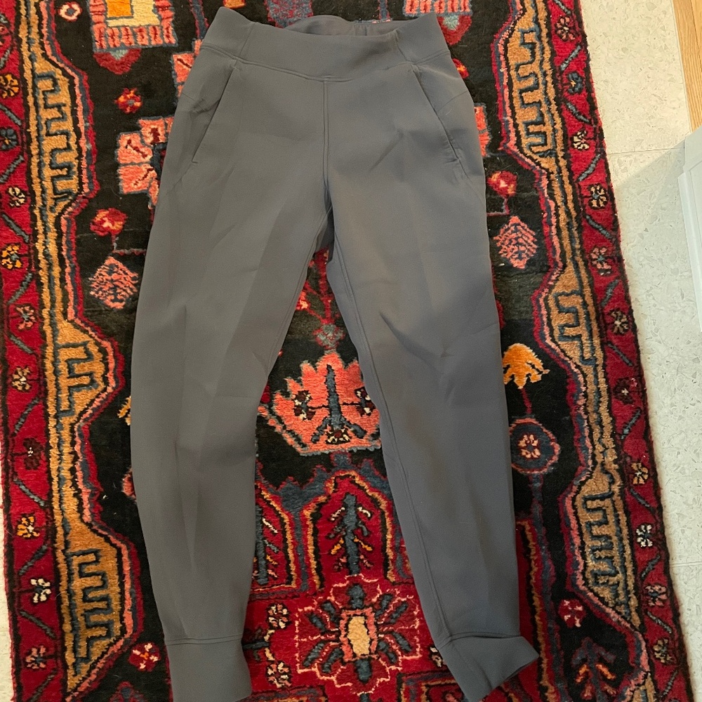 Lululemon joggers